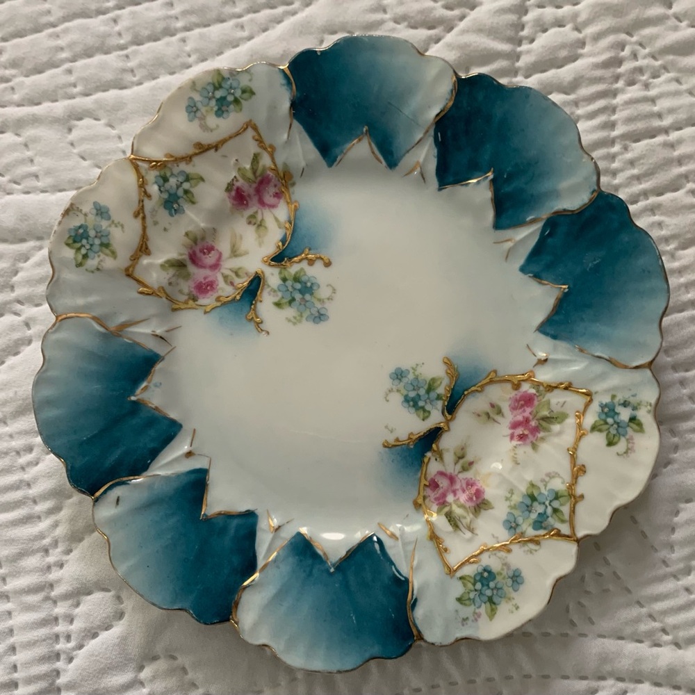 Vintage Porcelain Plate - Picture 3 of 9